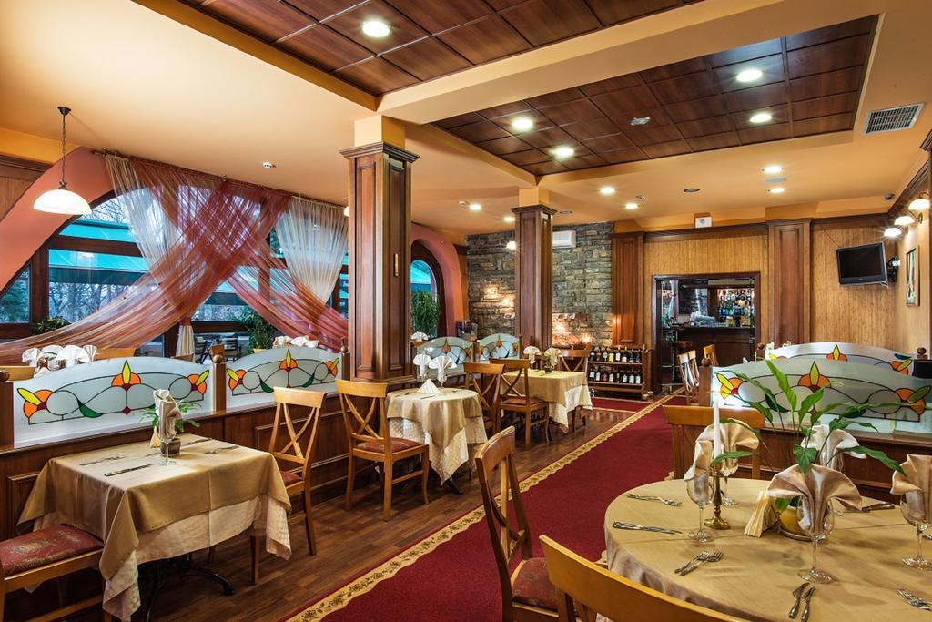Hotel Izvor Sztarozagorszki Bani Kültér fotó