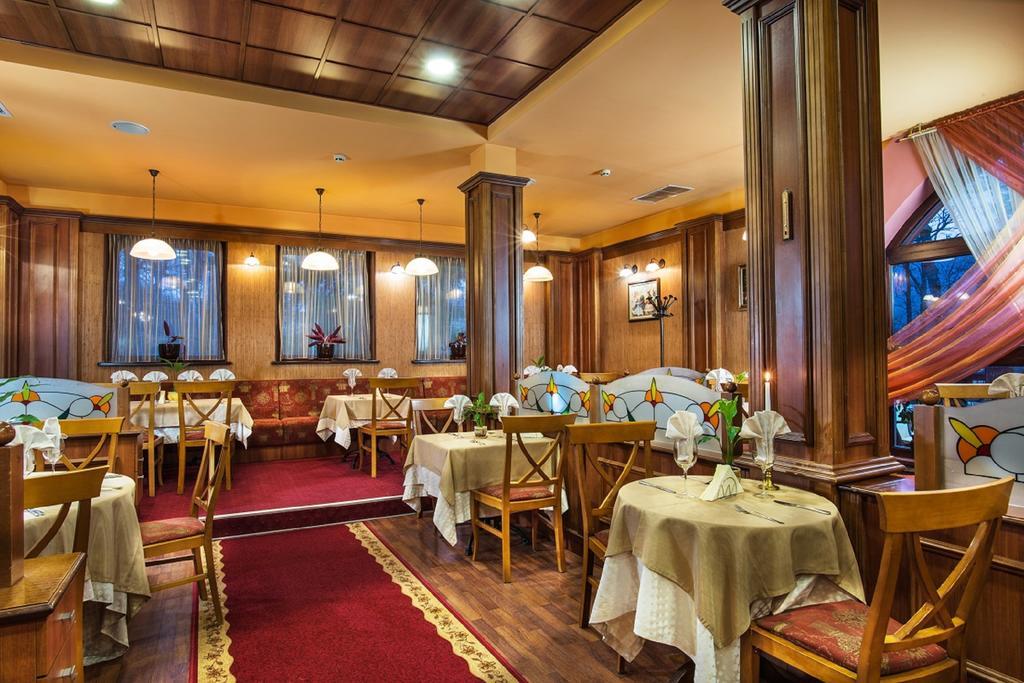 Hotel Izvor Sztarozagorszki Bani Kültér fotó