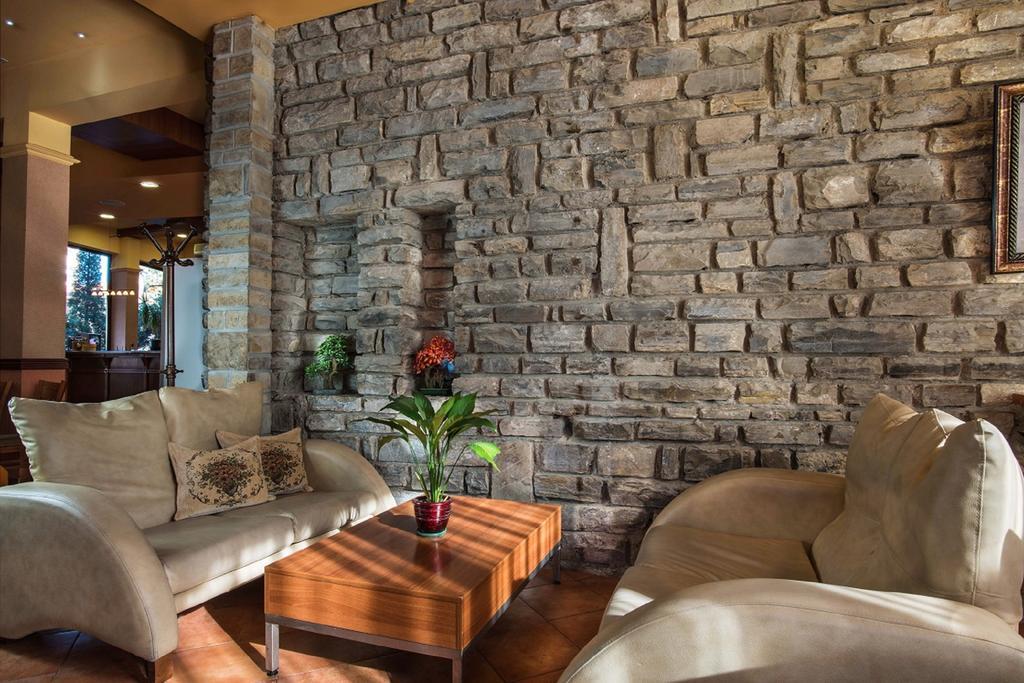 Hotel Izvor Sztarozagorszki Bani Kültér fotó